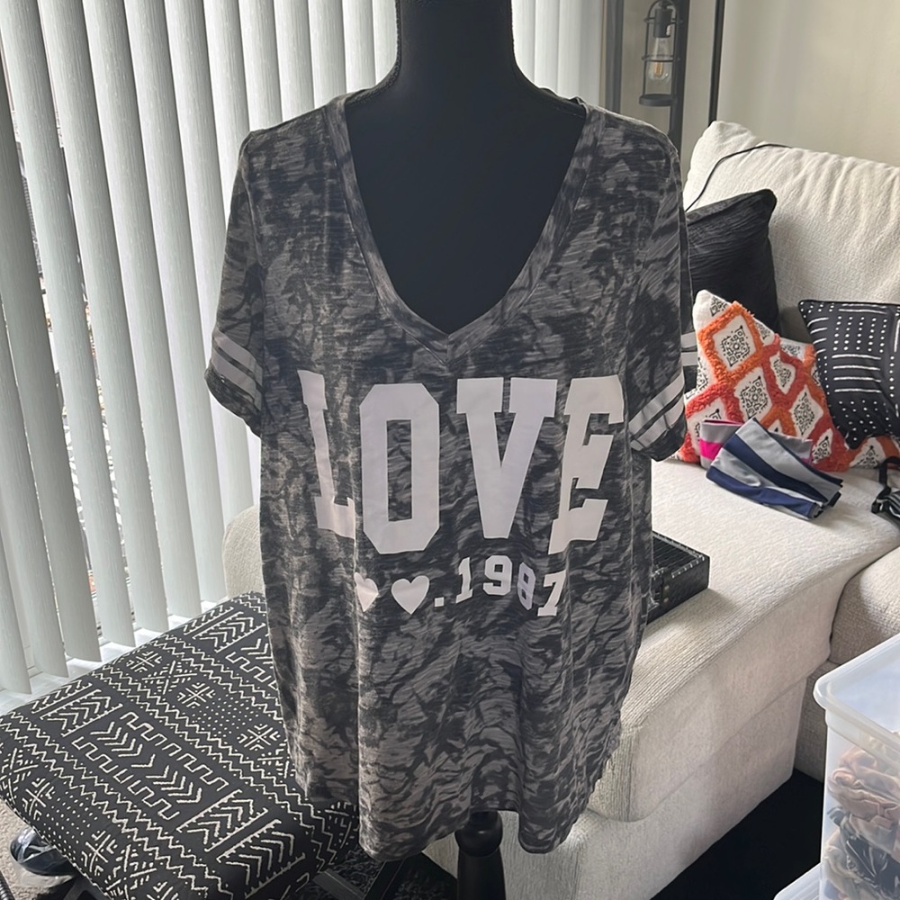 Reflex | V-Neck Burnout Graphic Tee